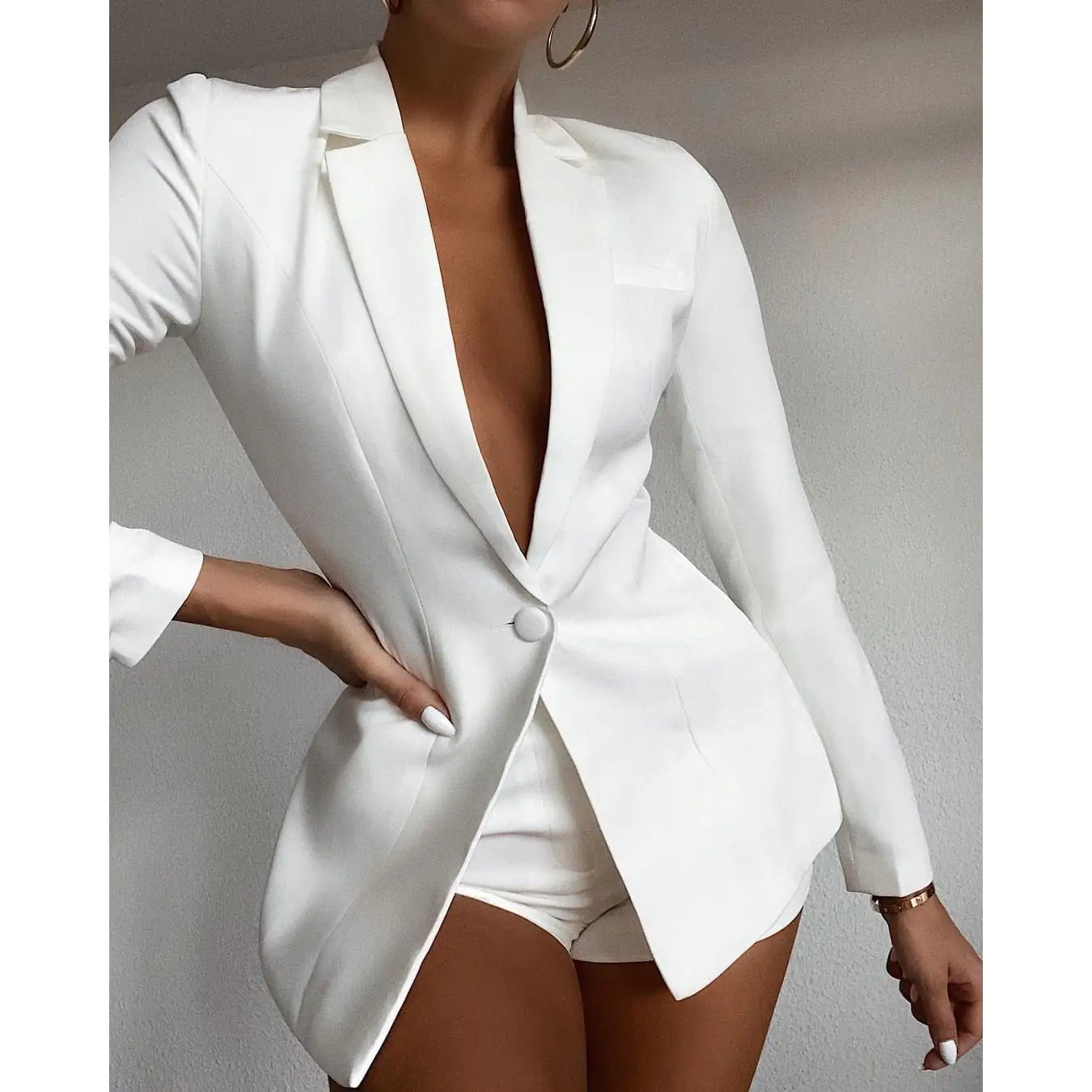 Elegant Women's Shorts Suit Set